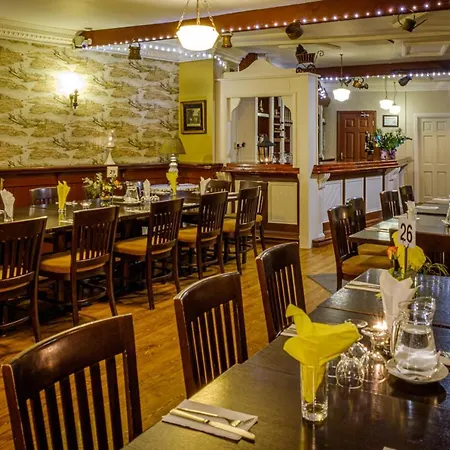 Bed & Breakfast Jacob's Well 4*