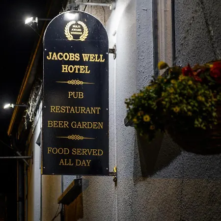Jacob's Well Bed and breakfast 4*