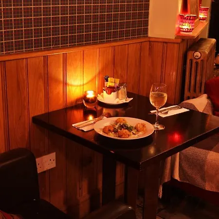 Bed and Breakfast Jacob's Well 4*