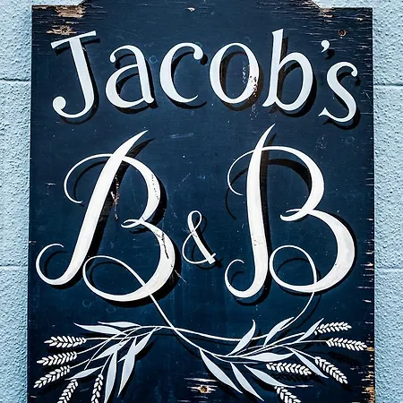 Jacob's Well Bed & Breakfast