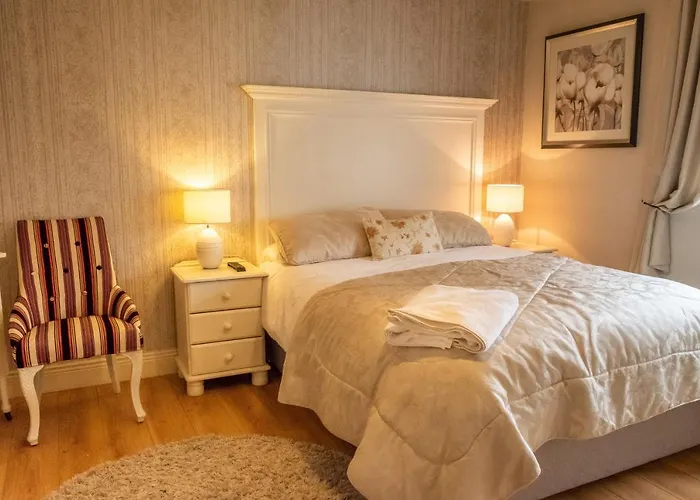 Jacob's Well Bed & Breakfast 4*